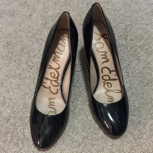 Sam Edelman Shiny Black Pumps